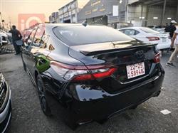 تۆیۆتا کامری